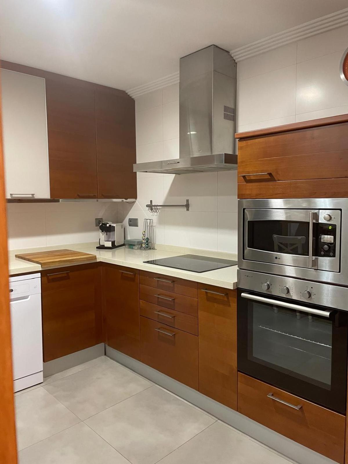 Апартаменти Piso Centrico En Ельче Екстер'єр фото